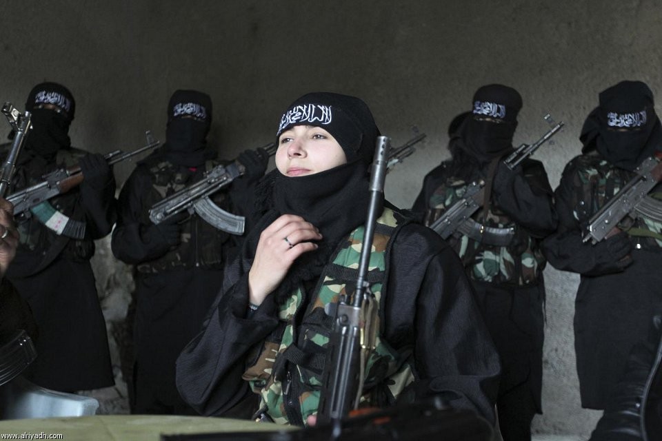 ИГ задействовало женщин-снайперов в западных кварталах Мосула