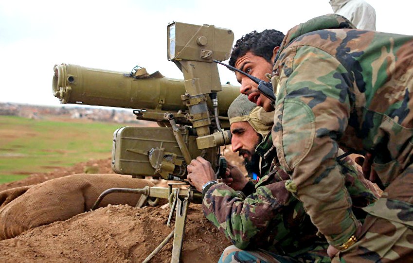 Сирийские бойцы засняли позорную сдачу боевиков в Дейр эз-Зор