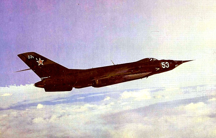 Подвиг советского экипажа Як-48 в Берлине