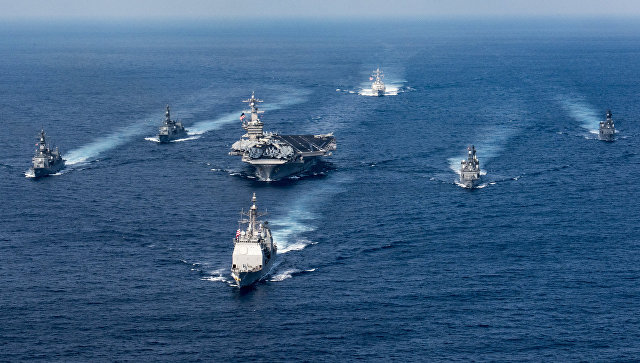 США планируют направить три авианосца к южнокорейским берегам