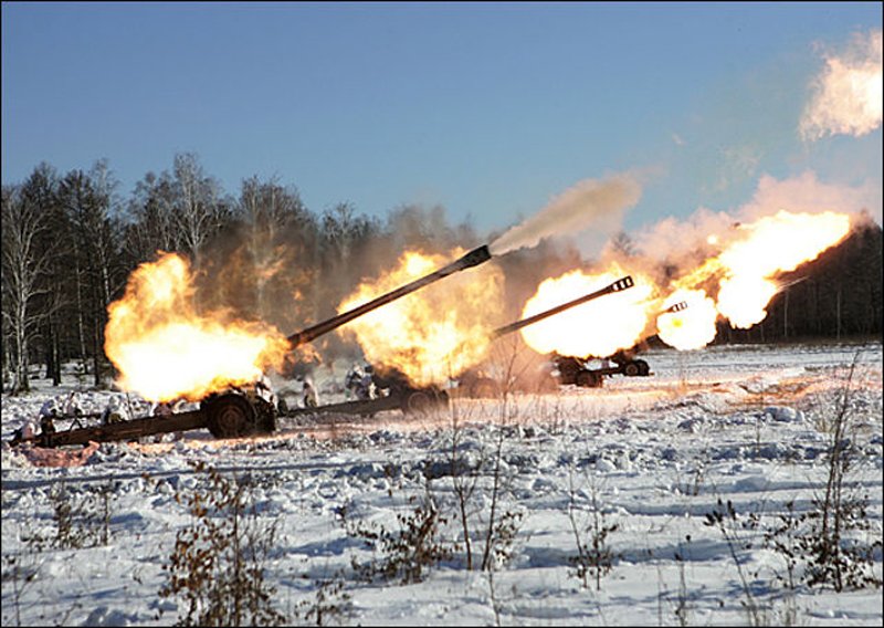 Хроника Донбасса: ВСУ зачищают Мариуполь и применяют артилерию в ДНР