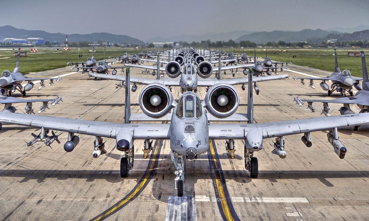 Американская военная база в Южной Корее в ожидании войны и готова к войне