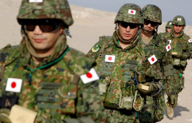 Япония готова развернуть армию при ракетной атаке КНДР