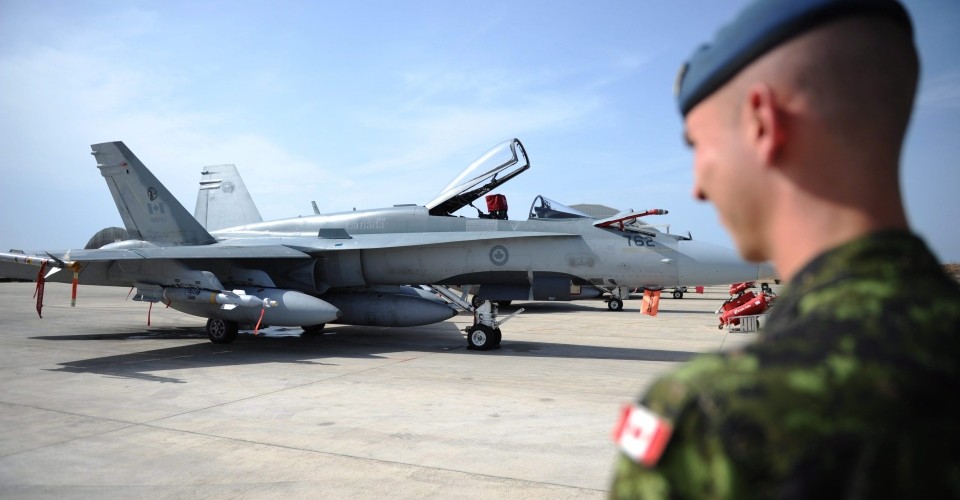 Канадские ВВС 17 раз ударили мимо целей во время операций против ИГ