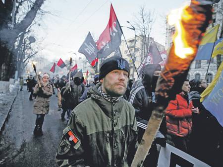 Украину ждет переломный момент: параллели с переворотом черных полковников