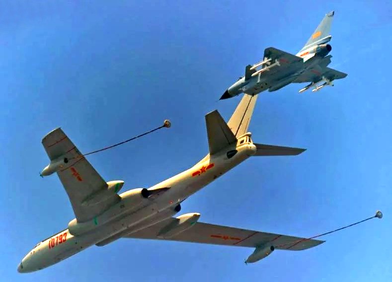Сложная ситуация с воздушными танкерами ВВС Китая играет на руку США