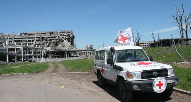 МККК прекратил выдачу гумпомощи жителям Пришиба из-за обстрела ВСУ