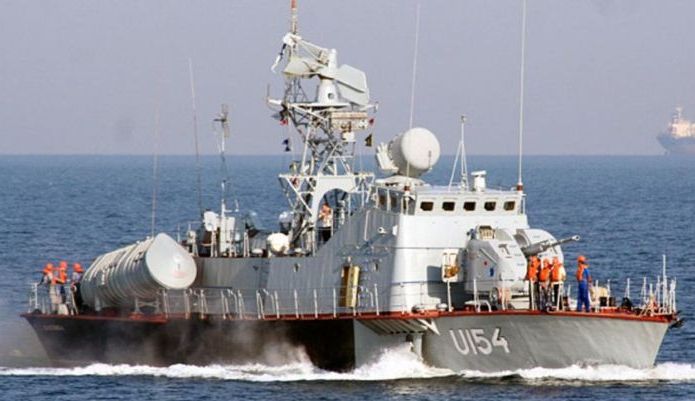 Власти Украины: Корабль ВМФ РФ попытался захватить украинский катер