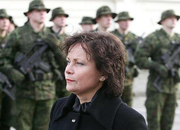 Экс-министр обороны Литвы Юкнявичене: "Запада-2017" мы не боимся
