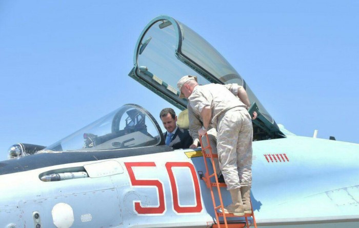 Башар Асад лично посетил военную базу российских ВКС в Сирии