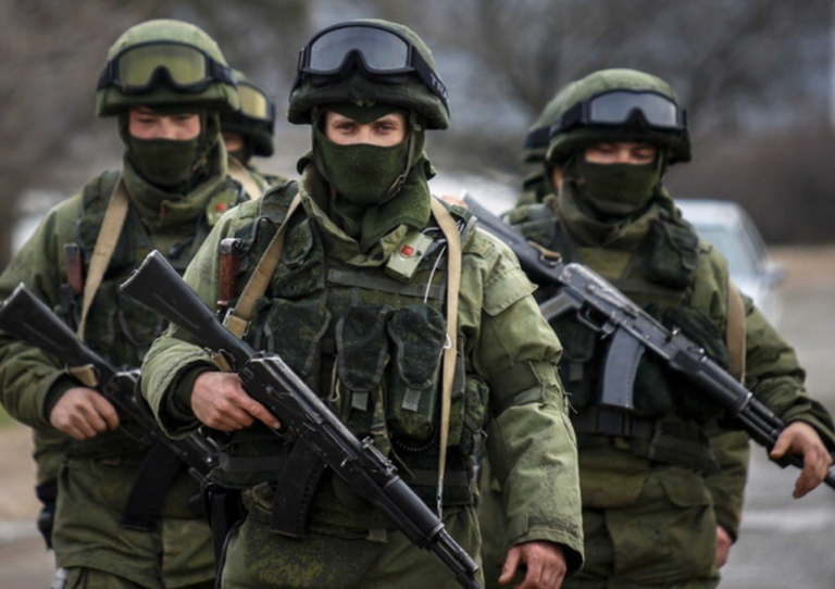 Батальон морской пехоты в Крыму подняли по тревоге