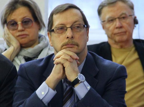 Академик Арбатов предрек хаос из-за потери контроля над ядерным оружием Академик Арбатов предрек хаос из-за потери контроля над ядерным оружием