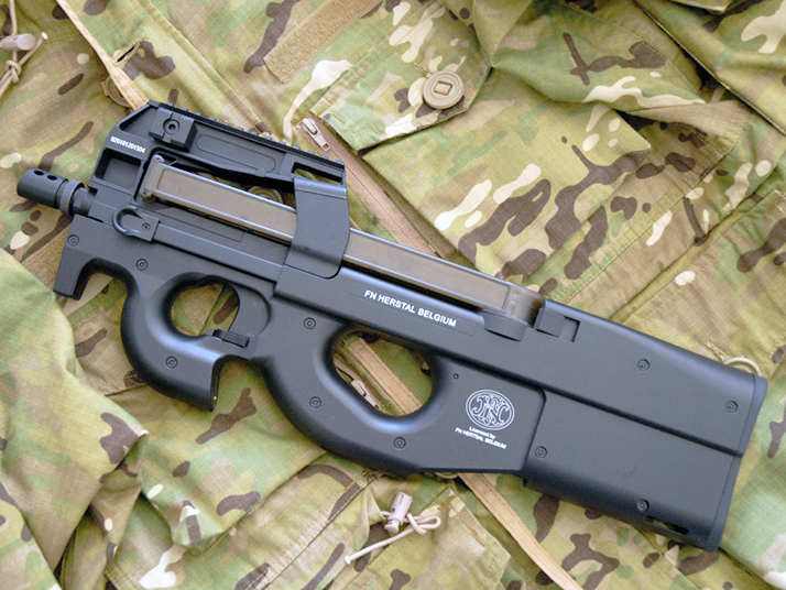 Пистолет-пулемет П-90 компании Fabrique Nationale