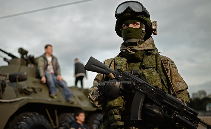 Спецслужбы РФ обезвредили условных террористов на мосту в Крым