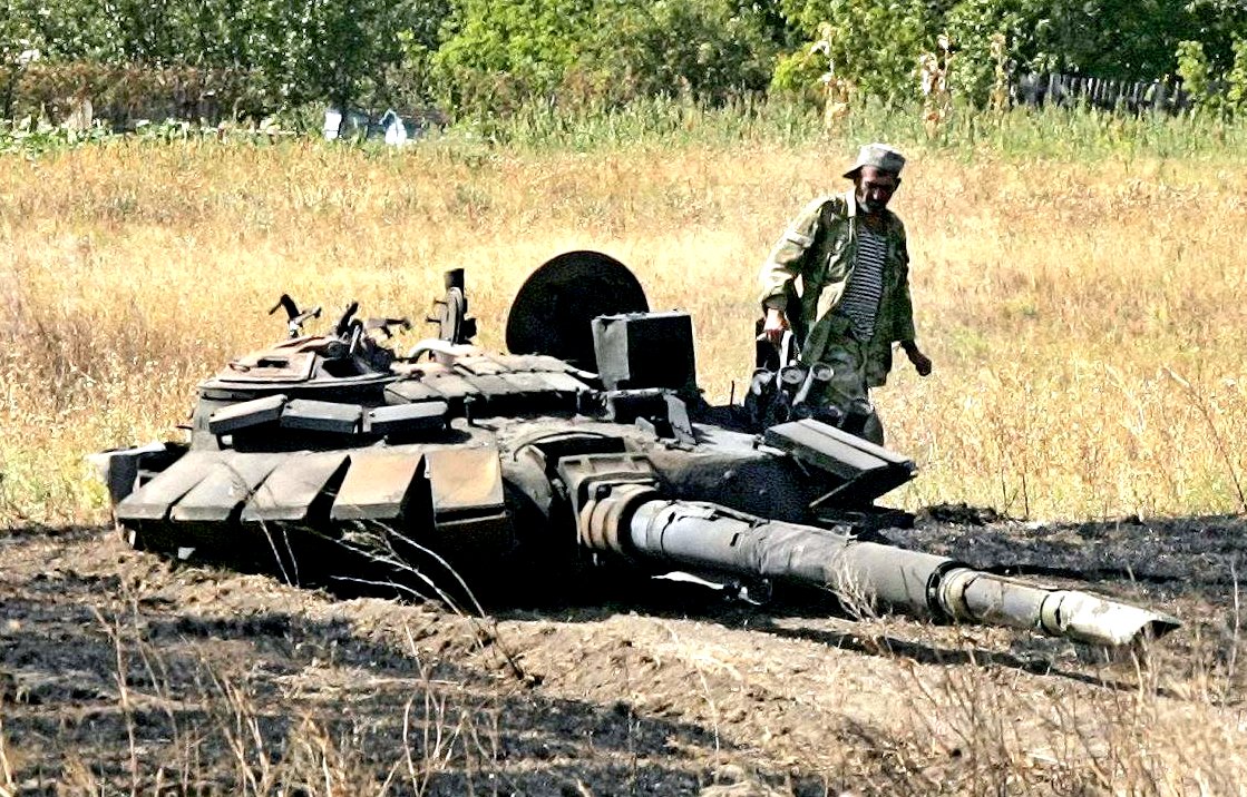 «ВСУ могли уничтожить сотни российских танков в Дебальцево»