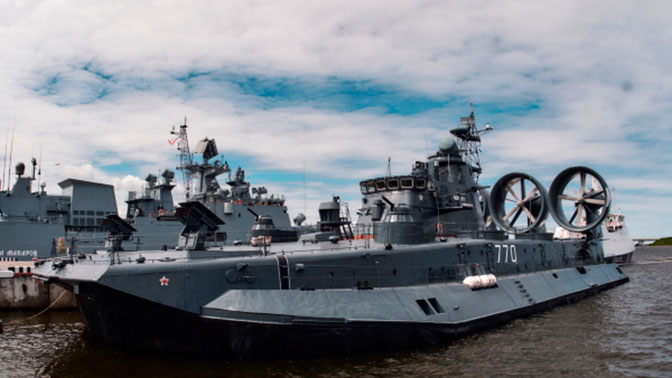 Проект А223: в России представили уникальные десантные корабли