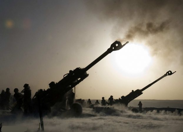 Работой артиллерии САА на востоке Хамы руководят военные РФ