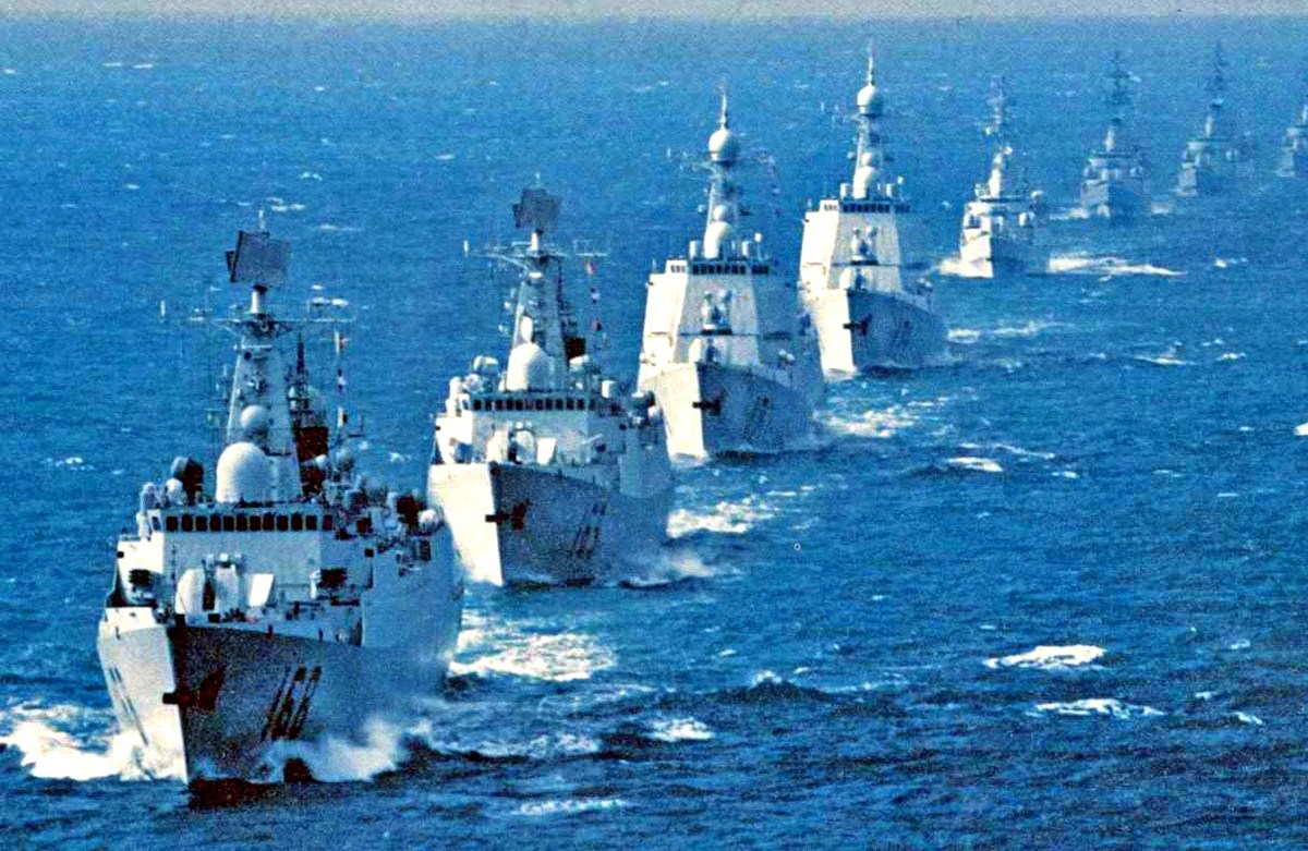 Китай повышает ставки: Пекин направил с Персидский залив свой флот