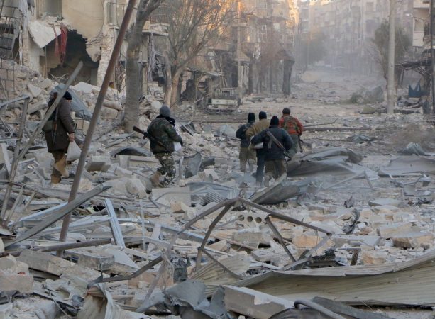 Сирия: бойцы Асада готовят мощный удар по «вратам» Дейр эз-Зора, ад в Хаме