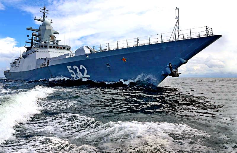 Отряд кораблей Балтфлота РФ вышел в Северное море