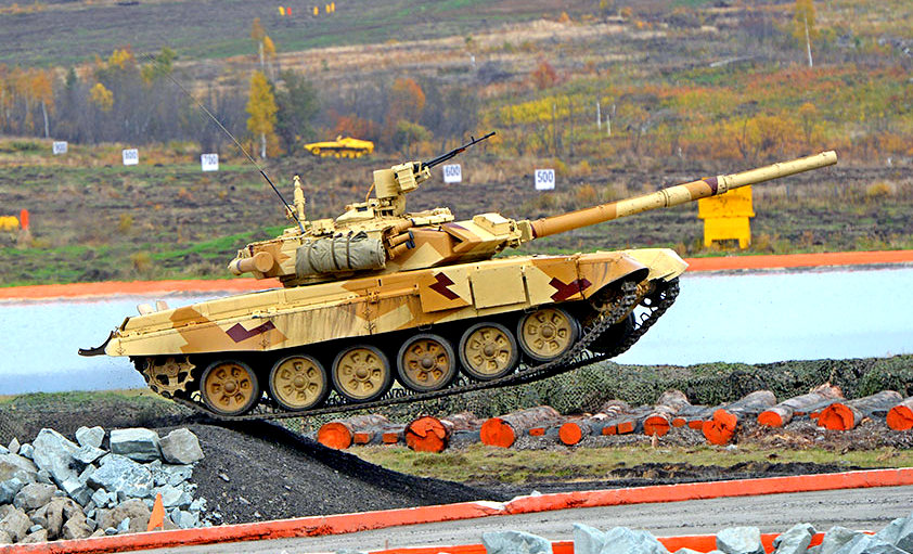 Несколько сотен танков Т-90 «ушли» в Ирак