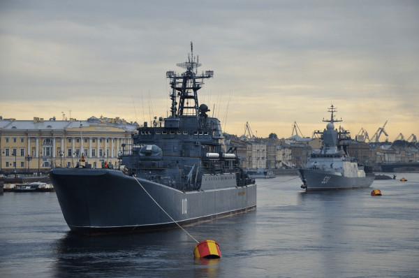 Трепет и восторг: американские СМИ восхищены парадом ВМФ РФ