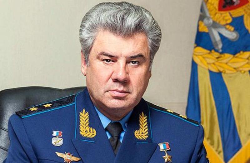 Главком ВКС Виктор Бондарев рассказал о возможностях истребителя Т-50
