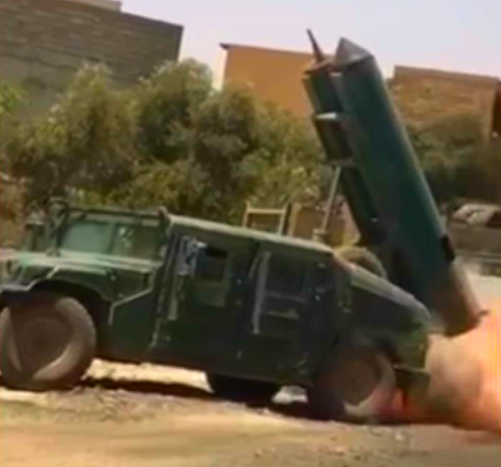 Бойцы в Мосуле обратили трофейный Хаммер с ужасной ракетой против боевиков
