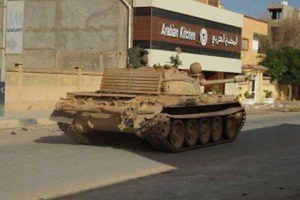 Ливийская национальная армия надеется взять Триполи без боя