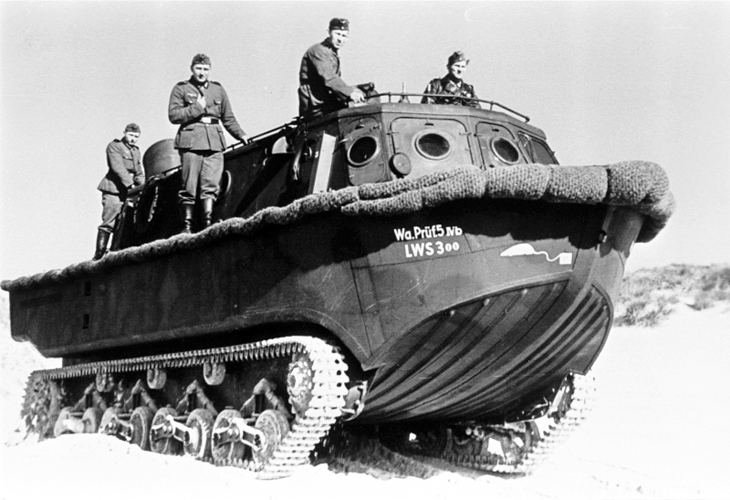 Немецкий транспортный тягач-амфибия LWS времен Второй мировой войны