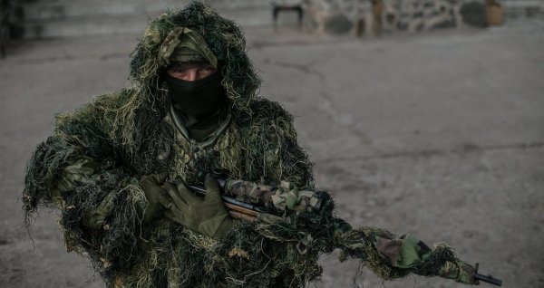 Украина готовит специальных стрелков, снайпера готовы взять Донбасс силой