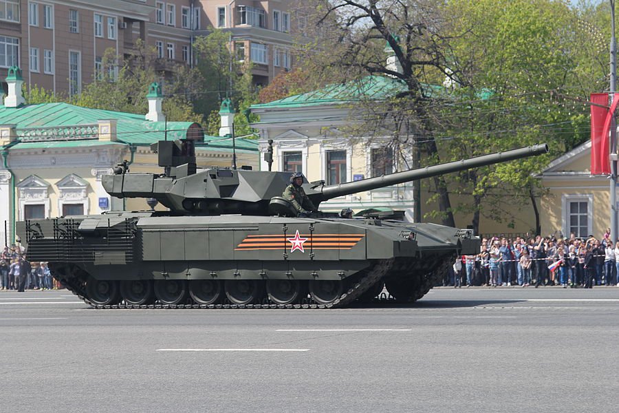 Новейший танк РФ: «Армата» вызвала особый интерес у мирового сообщества