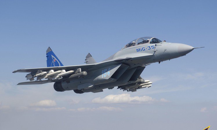 Будущее перспективного истребителя: «Сокол» будет создавать новейшие МиГ-35