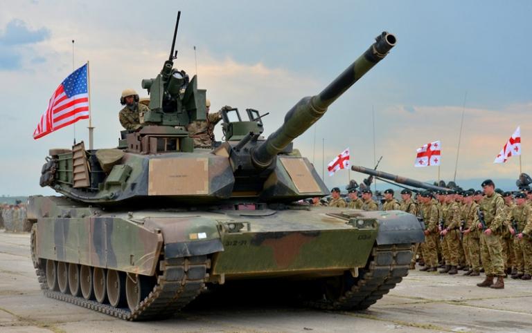 Танковый бой: Т-72Б3 против «Абрамса»