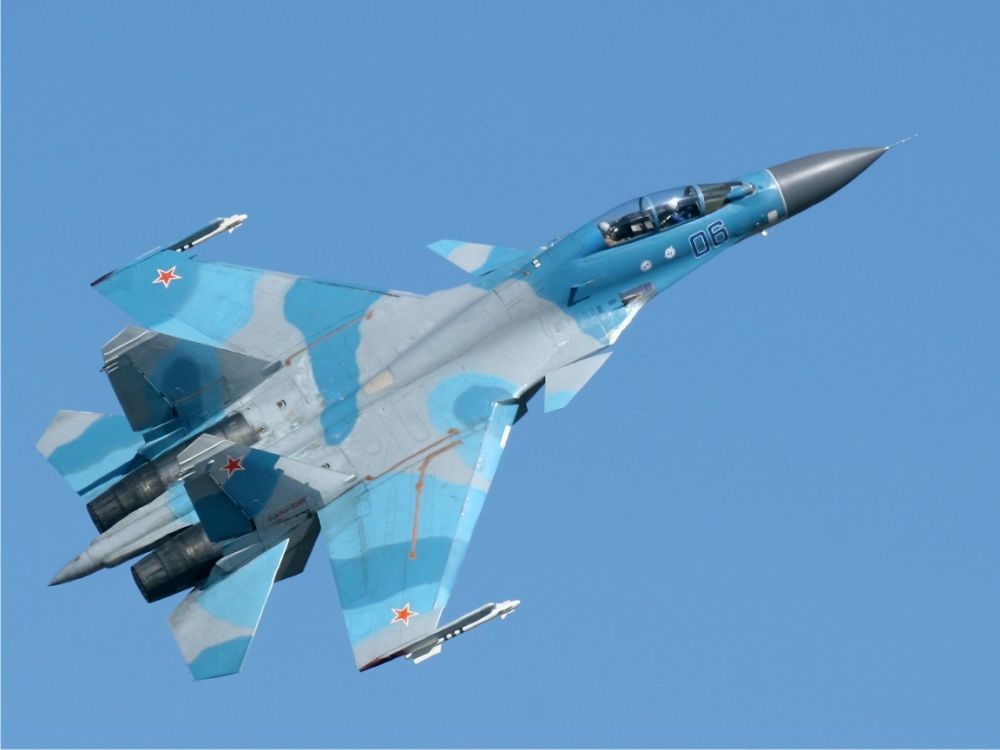 Поколение 4++: сможет ли американский F-15E одолеть русский Су-30СМ1