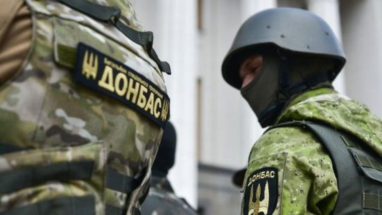 Когда страной управляют банды: об Украине и частных армиях