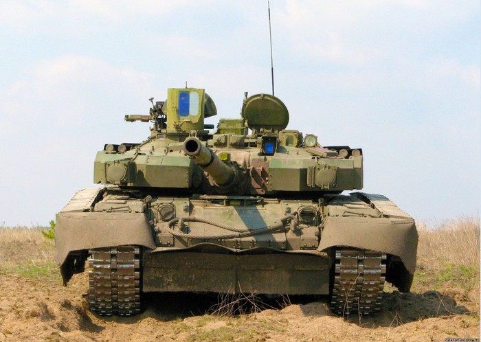 Лучше, чем «Абрамс» и Т-90: На Украине сравнили «Оплот» с другими танками