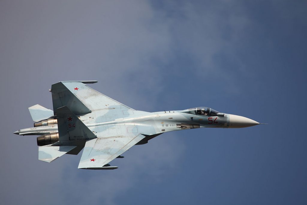Российские истребители перехватил восемь вражеских самолетов-разведчиков