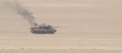 В Сирии террористам удалось поджечь танк с "бровями Брежнева"