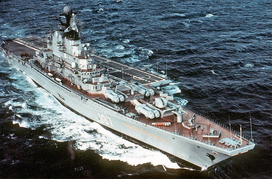 Из засекреченного архива ЦРУ: чем советский флот поразил ВМС США