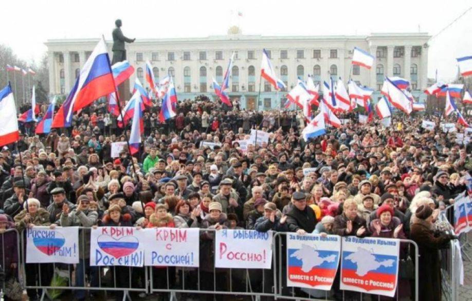 Порошенко исключил силовой сценарий возвращения Крыма