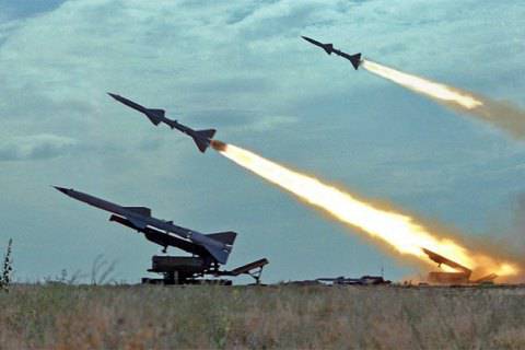 Готовясь к войне: Украинские ракетчики вооружают Незалежну до зубов