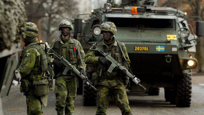 Кто напугал Швецию? В стране проходят крупнейшие за 20 лет военные учения