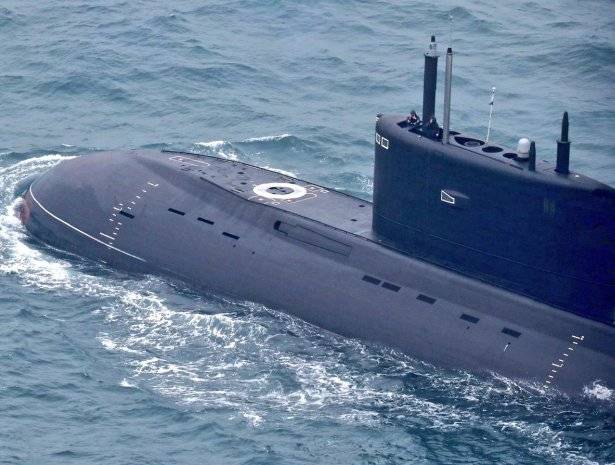 Показательные удары: зачем РФ привлекла подводные лодки к операции в Сирии