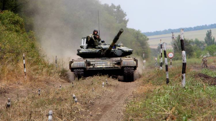 Два танковых взвода ВСУ движутся в сторону Донбасса