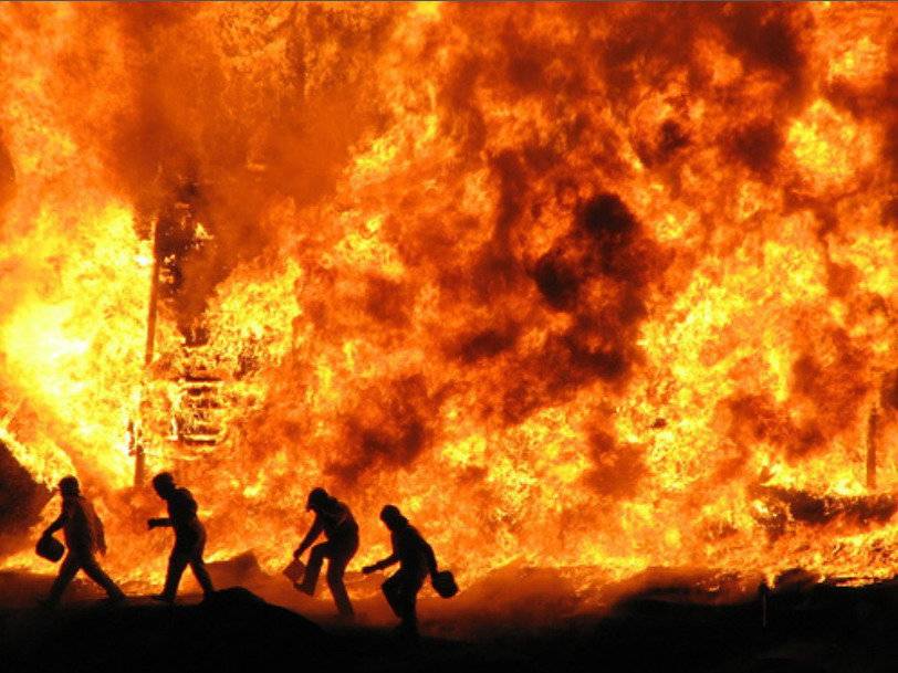 Боевики ИГ уничтожают газодобывающую инфраструктуру в провинции Дейр-эз-Зор