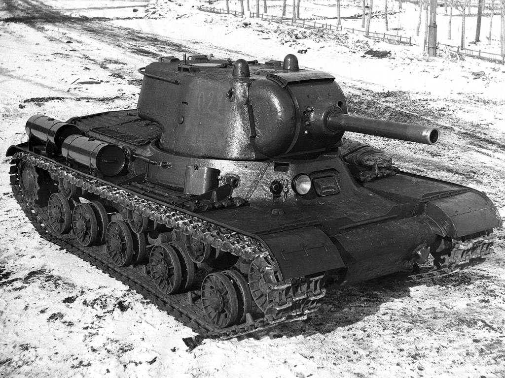 Ису предмет. ИС-2 тяжёлый танк 1943. Танк кв-1 с 122-мм гаубицей. Танк кв1 кв2 ис1 ис2. Кв-13 танк.
