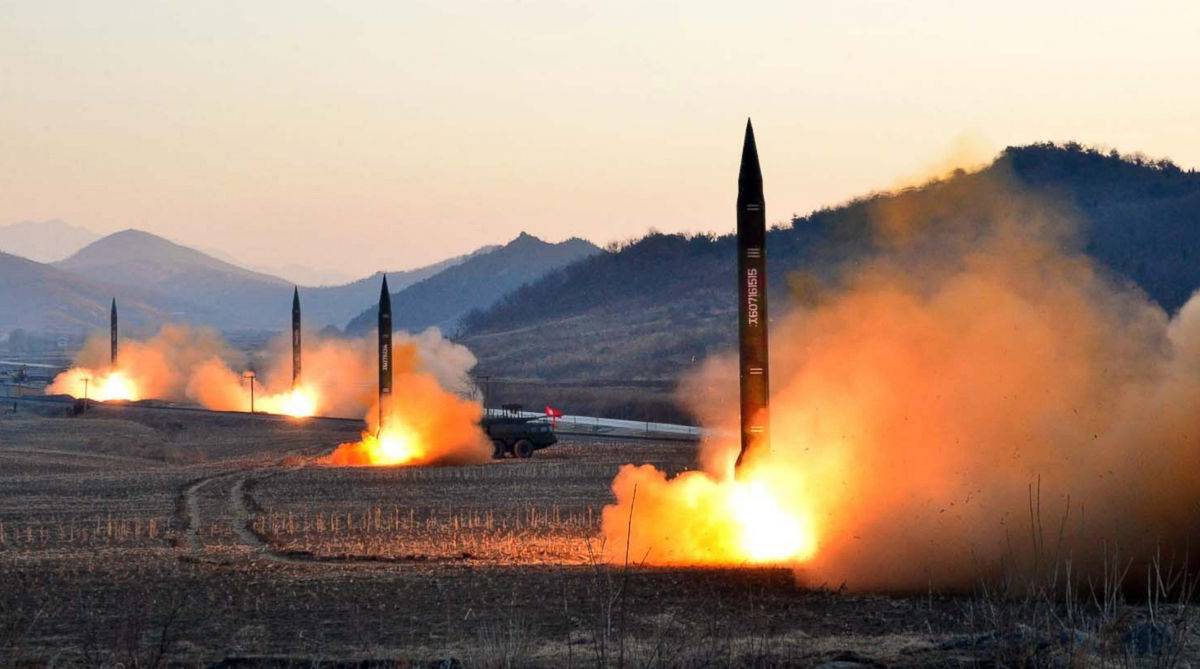 Северная Корея наращивает напряженность. "Рокировка войск" 2.0