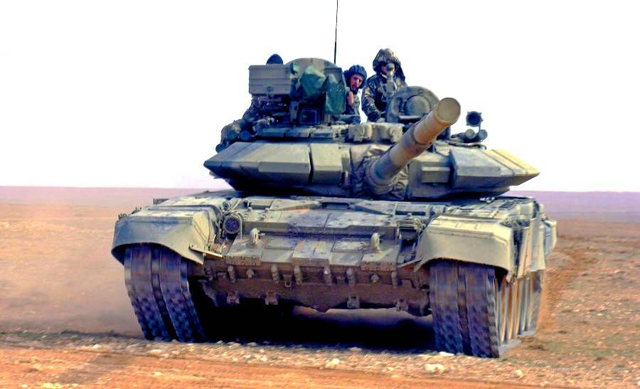 Армия Сирии отбрасывает боевиков США от иорданской границы