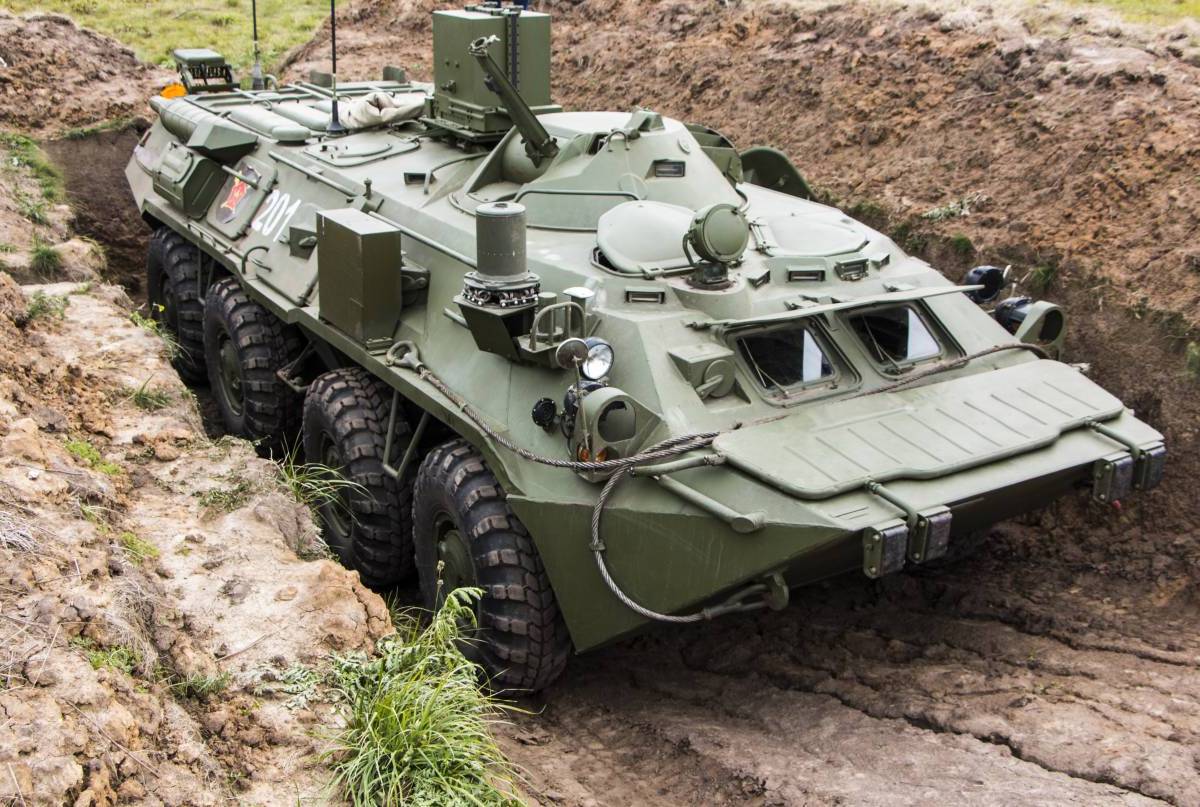 Новейшие боевые машины России: РХМ-6 на базе БТР-80 поступили в ВДВ